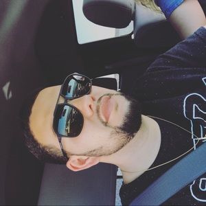 Meet your Posher, Paulo